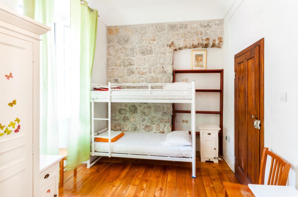 Old Town Hostel 杜布罗夫尼克 外观 照片